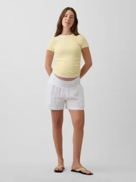 Pantalones cortos premamá fáciles de poner por debajo del vientre