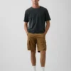 Pantalones cortos tipo cargo de corte holgado de 11"