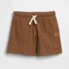 Pantalones cortos tipo waffle sin cordón para bebés y niños pequeños