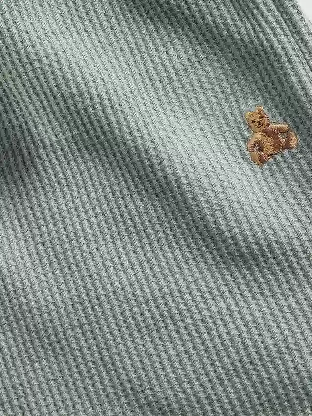 Pantalones cortos tipo waffle sin cordón para bebés y niños pequeños