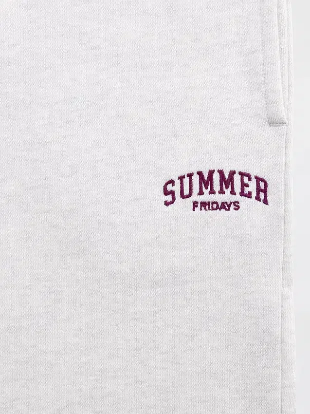 Pantalones de chándal Gap × Summer Fridays de tejido grueso y corte relajado con logo