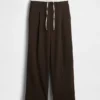 Pantalones de cintura media con doble cintura