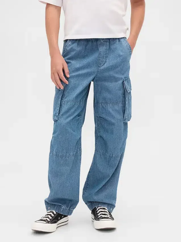 Pantalones de mezclilla holgados tipo cargo para niños