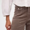 Pantalones de pana de tiro alto y pierna ancha