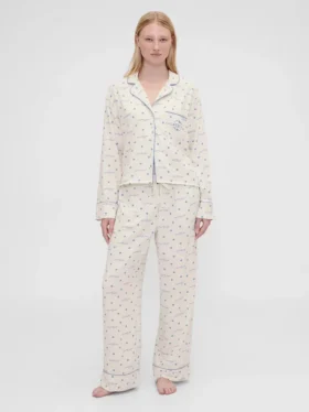 Pantalones de pijama holgados de franela con lunares de GAP × Summer Fridays