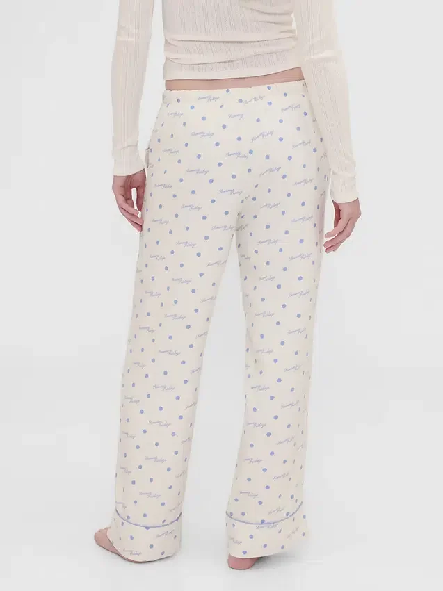 Pantalones de pijama holgados de franela con lunares de GAP × Summer Fridays