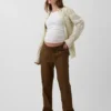 Pantalones de sarja premamá con diseño bajo el vientre