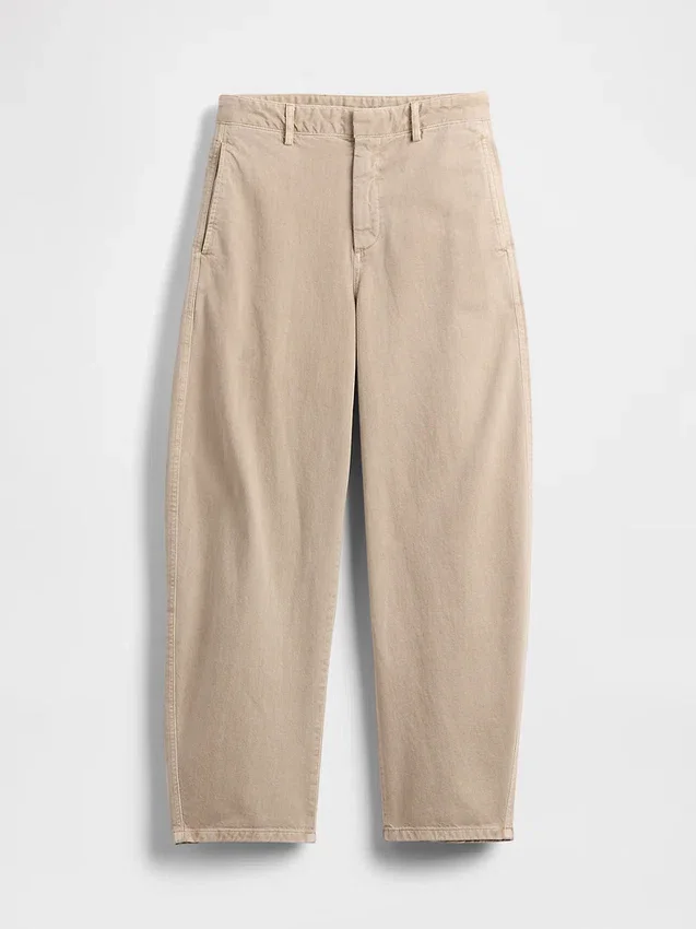 Pantalones de talle medio de sarga con corte de barril