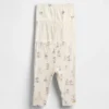 Pantalones elásticos de algodón orgánico GAP × Disney Baby (paquete de 3)