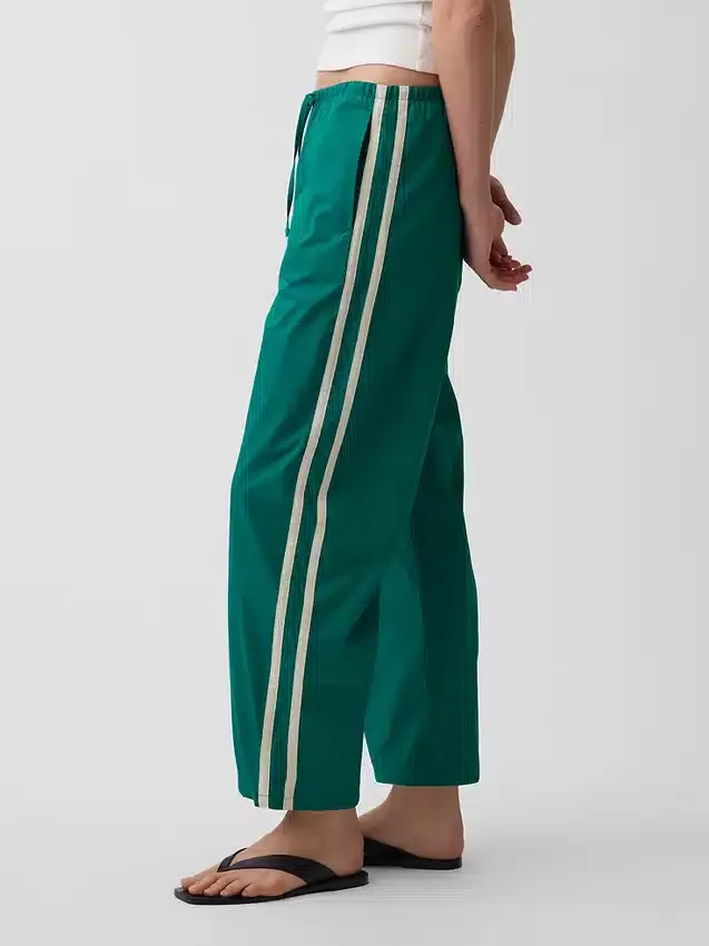 Pantalones holgados de popelín de algodón orgánico con rayas