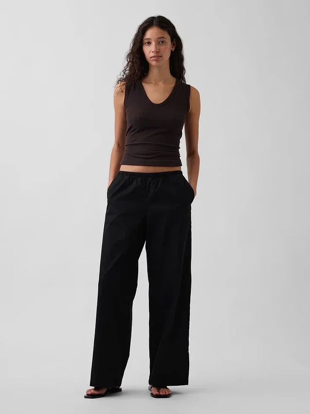 Pantalones holgados de popelín de talle medio y pierna ancha