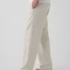 Pantalones holgados y ajustados de lino y algodón