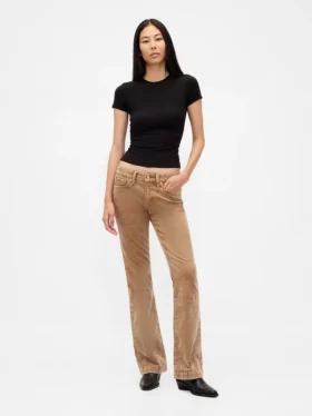 Pantalones largos y ajustados de pana de talle bajo