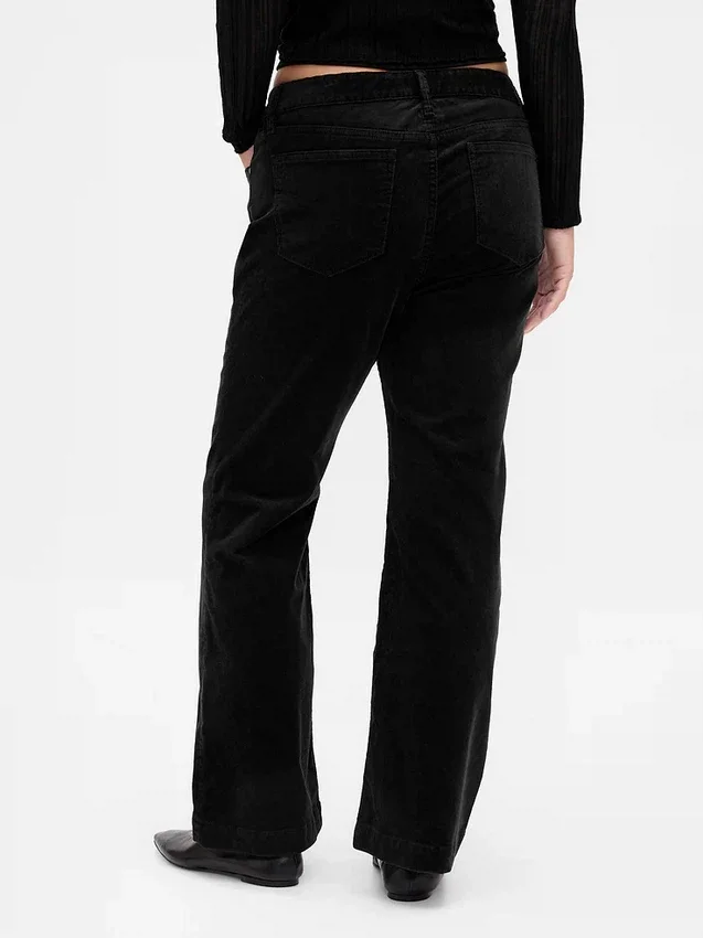 Pantalones largos y ajustados de pana de talle bajo