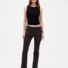 Pantalones largos y ajustados de sarga de talle bajo