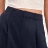 Pantalones plisados de talle alto 365