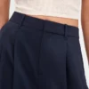 Pantalones plisados de talle alto 365
