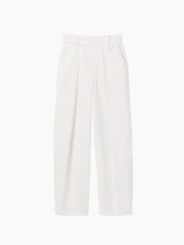 Pantalones plisados de talle alto con corte en arco de GAP × Victoria Beckham