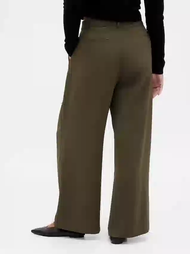 Pantalones plisados de talle alto Curvy 365