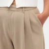 Pantalones plisados de talle alto Curvy 365