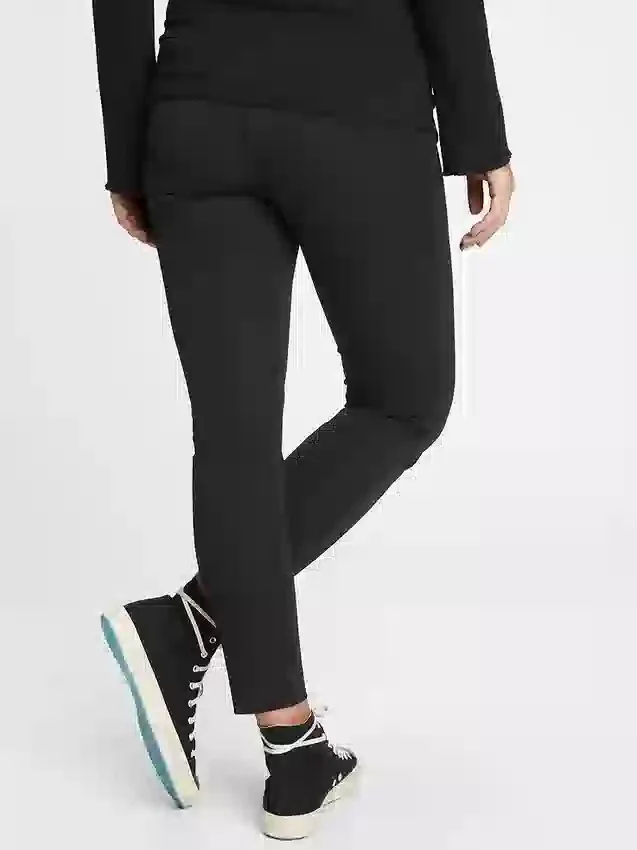 Pantalones premamá con panel completo y tejido elástico en dos direcciones