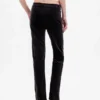 Pantalones rectos ajustados de terciopelo de talle bajo estilo de los 90