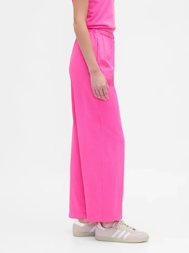 Pantalones rectos de tela gruesa