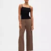 Pantalones rectos holgados hasta el tobillo de mezcla de lino