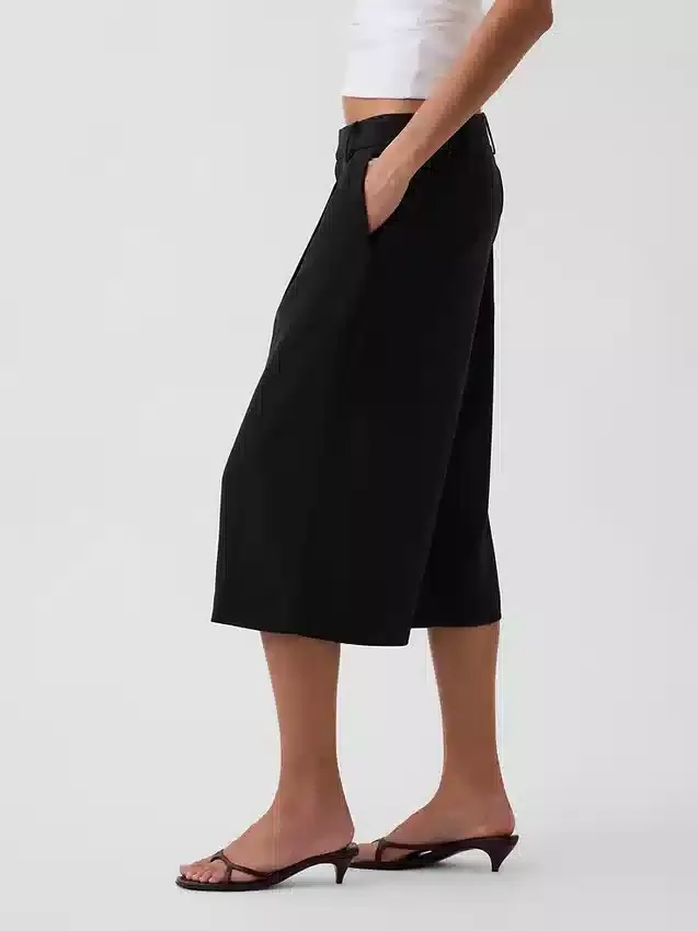 Pantalones tipo culotte de talle bajo