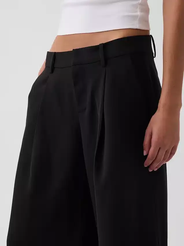 Pantalones tipo culotte de talle bajo