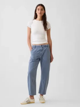 Pantalones utilitarios de talle medio hasta el tobillo