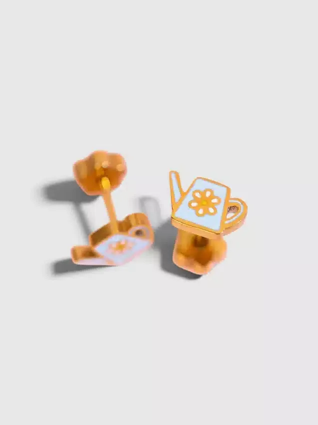 Pendientes de rosca con forma de regadera de Pierced Co