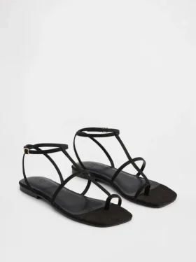 Sandalias con correa en T de gamuza vegana