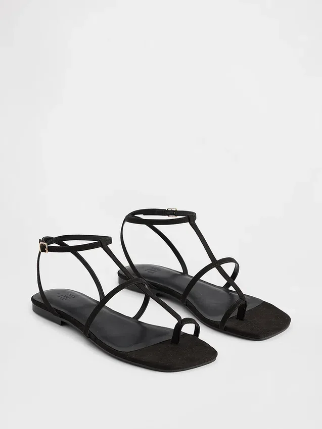 Sandalias con correa en T de gamuza vegana