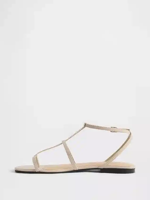 Sandalias con correa en T de gamuza vegana