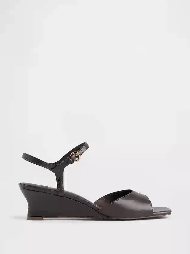 Sandalias de cuña de cuero vegano