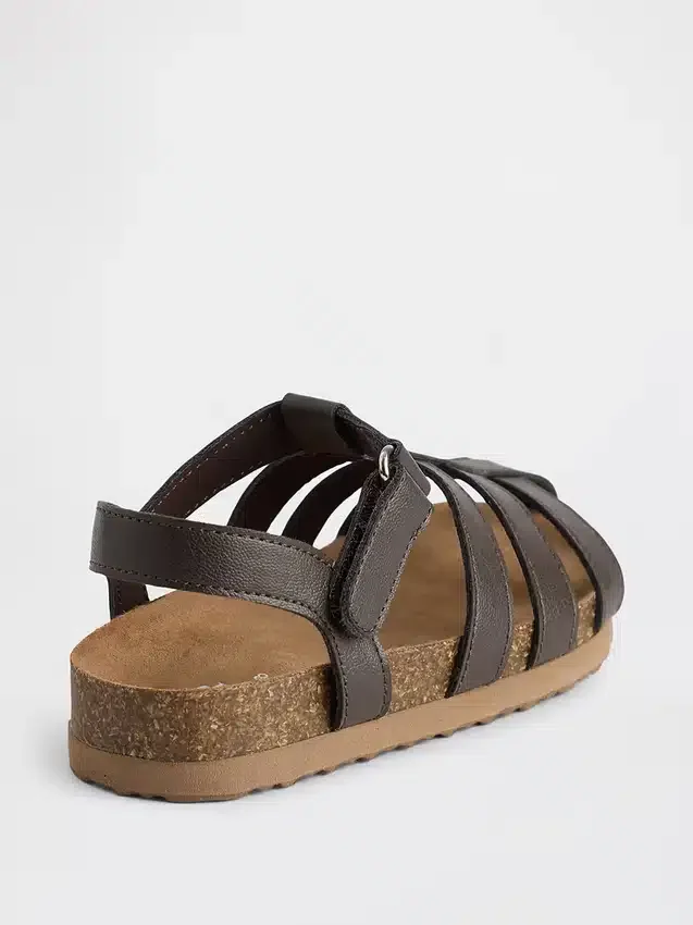 Sandalias de pescador para niños pequeños