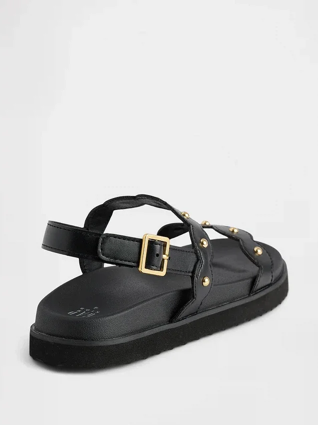 Sandalias de talón abierto con tachuelas para niños