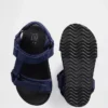 Sandalias deportivas para niños pequeños