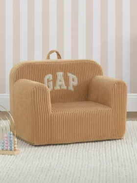 Silla de espuma con logotipo de babyGap en terciopelo acanalado
