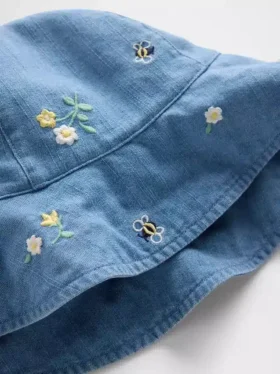 Sombrero de denim bordado para bebé