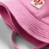 Sombrero de pescador de felpa para bebés y niños con el logotipo de Brannan Bear