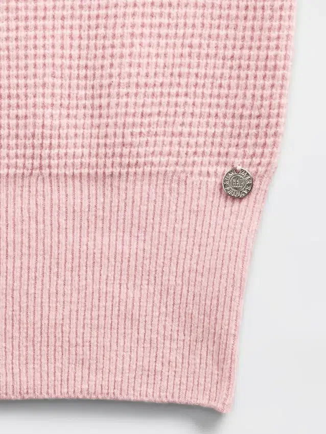 Sudadera con capucha corta de tejido tipo waffle CashSoft de GAP × Summer Fridays
