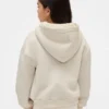 Sudadera con capucha para niños con logo gráfico y forro de sherpa