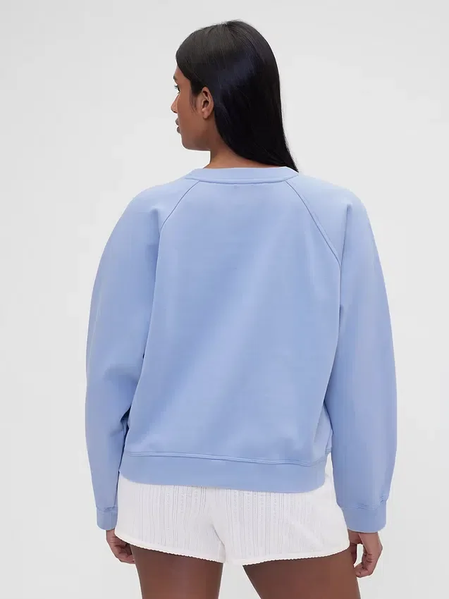 Sudadera oversize con logo Raglán de GAP × Summer Fridays