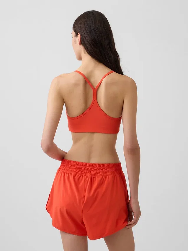 Sujetador deportivo GapFit Smooth con espalda cruzada