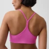 Sujetador deportivo GapFit Smooth con espalda cruzada
