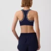 Sujetador deportivo GapFit Smooth de espalda cruzada para impacto medio