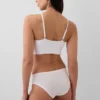 Sujetador tipo bralette sin costuras y con escote profundo