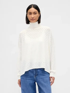 Suéter de cuello alto oversize con punto calado